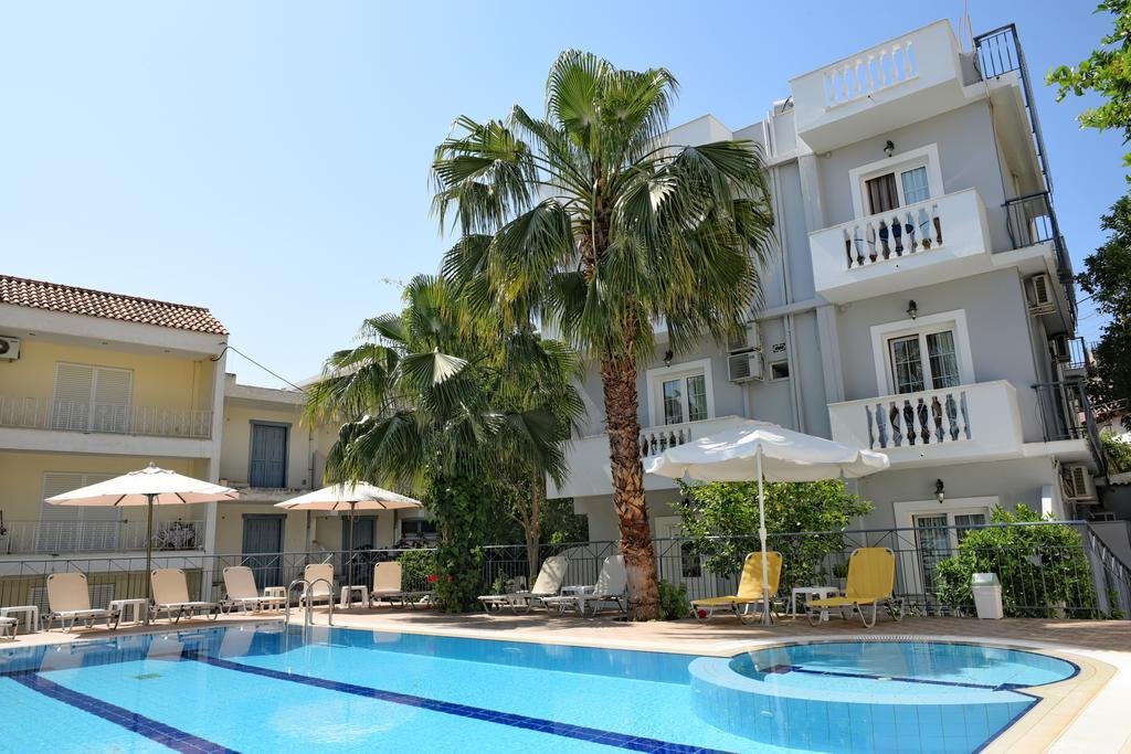 Skalidis Apartments Tolón Eksteriør billede
